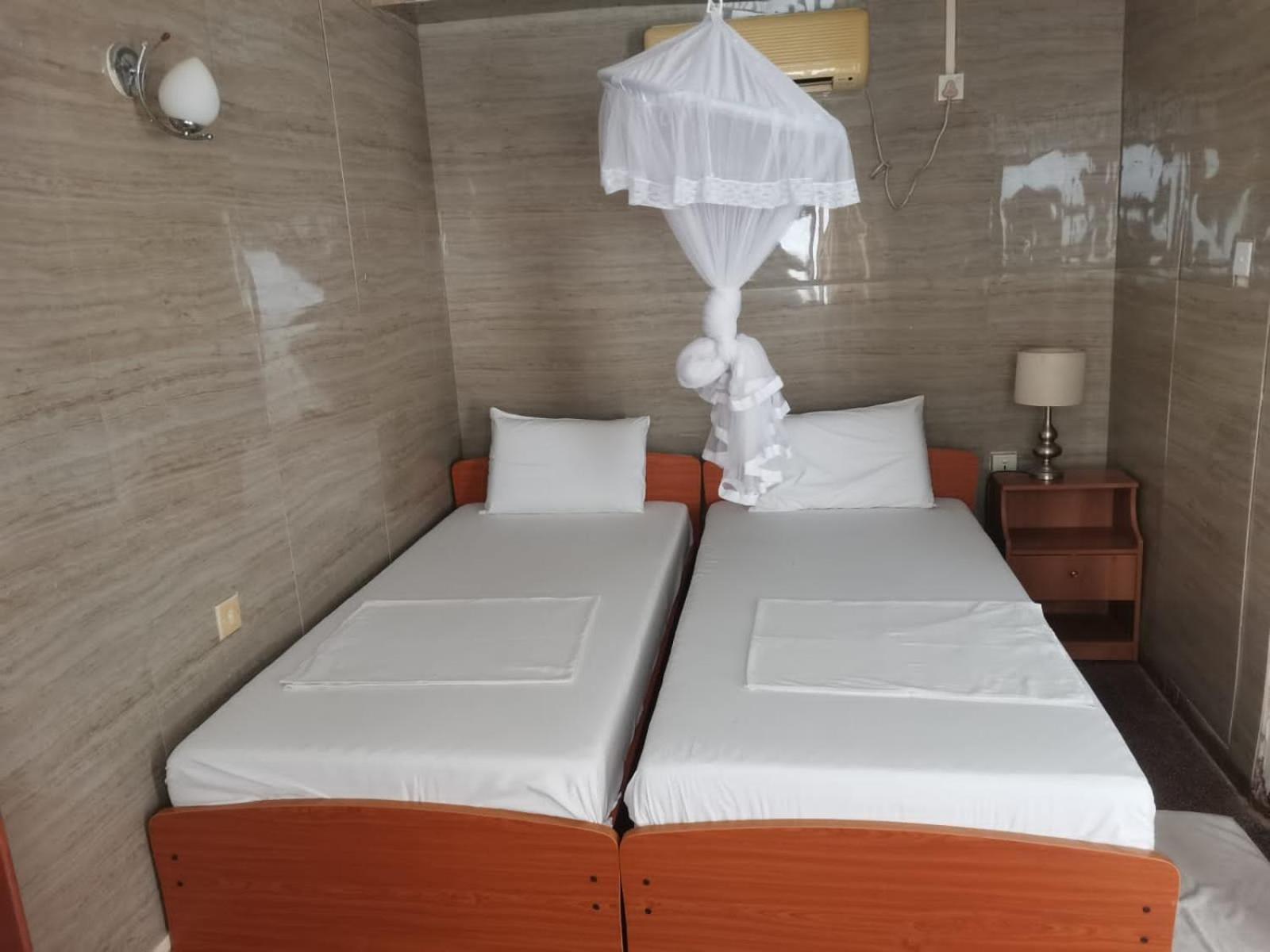 Hotel Milano Tourist Rest à Anurâdhapura Extérieur photo