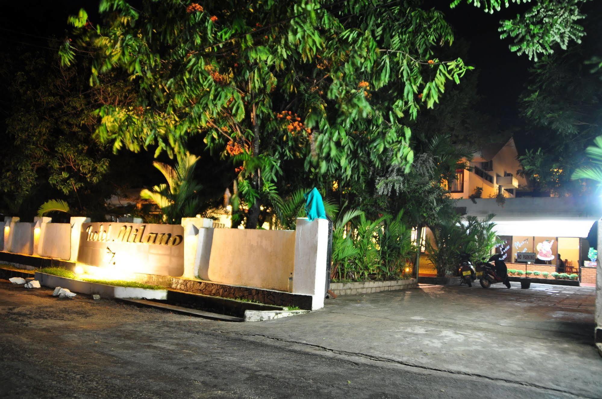 Hotel Milano Tourist Rest à Anurâdhapura Extérieur photo