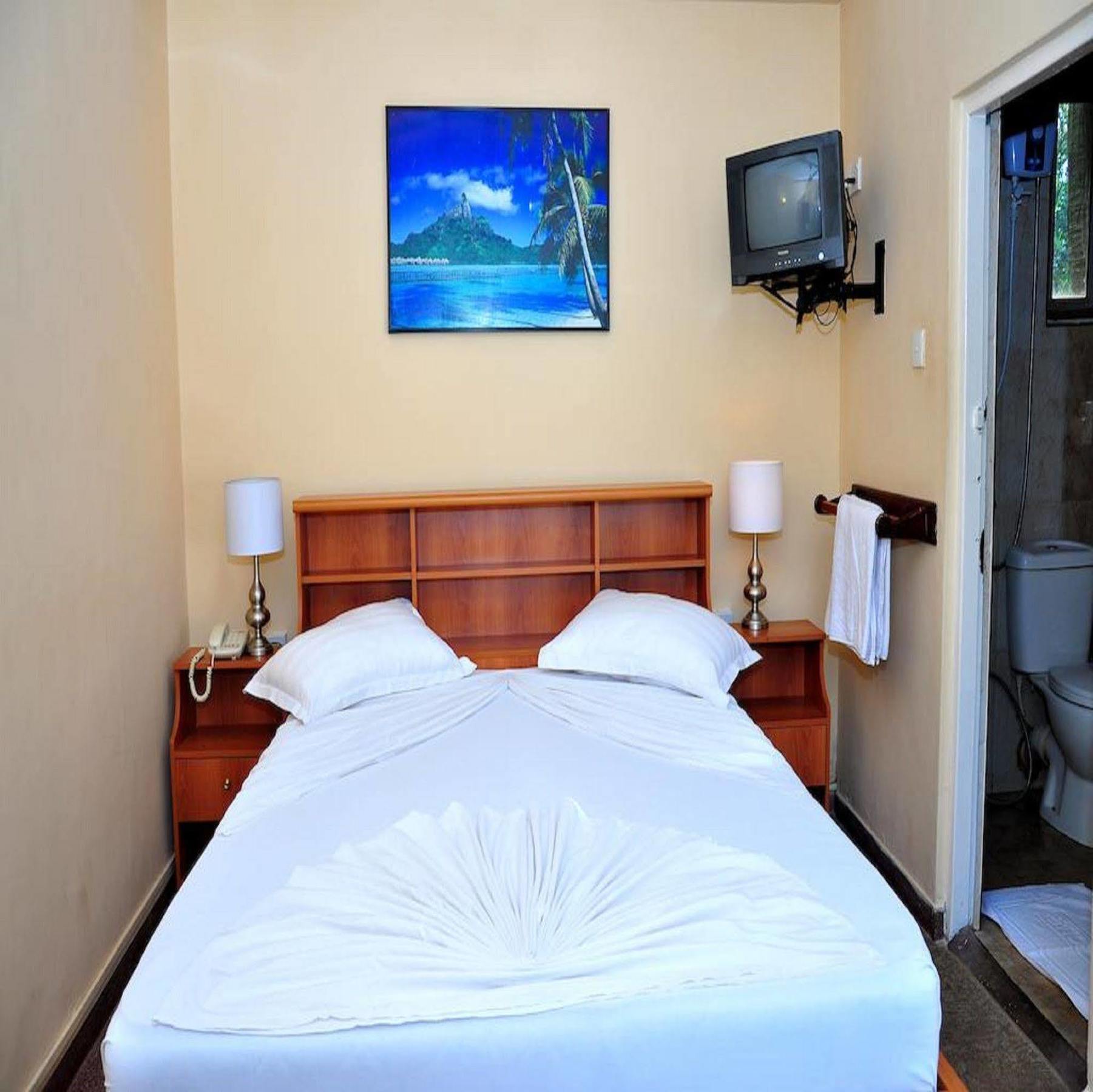 Hotel Milano Tourist Rest à Anurâdhapura Extérieur photo